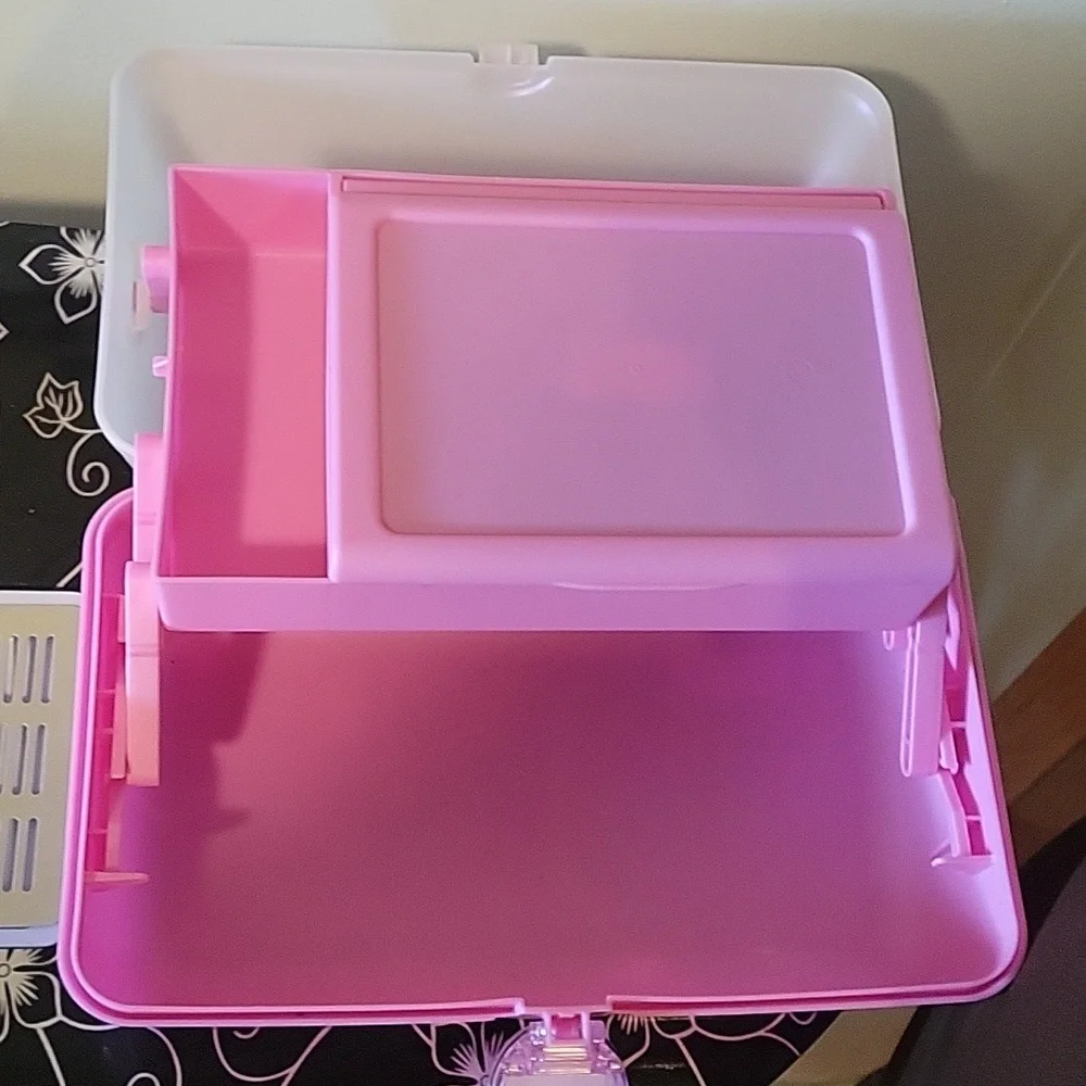 Large pink Caboodles
